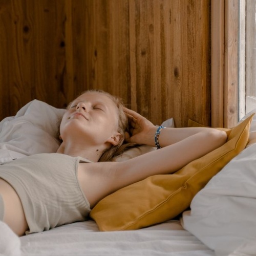 Entspannt in den Morgen: 7 kleine Rituale, mit denen du gelassen in den Tag startest