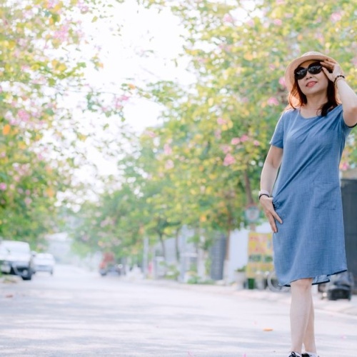 Cool durch den Sommer: Outfits, die starkes Schwitzen stilvoll in den Griff bekommen