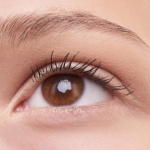 Sanft statt Rubbeln: So entfernst du Augen-Make-up schonend und gründlich