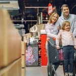 Stressfrei einkaufen mit der Familie: So gelingt der perfekte Wocheneinkauf mit smarter Liste